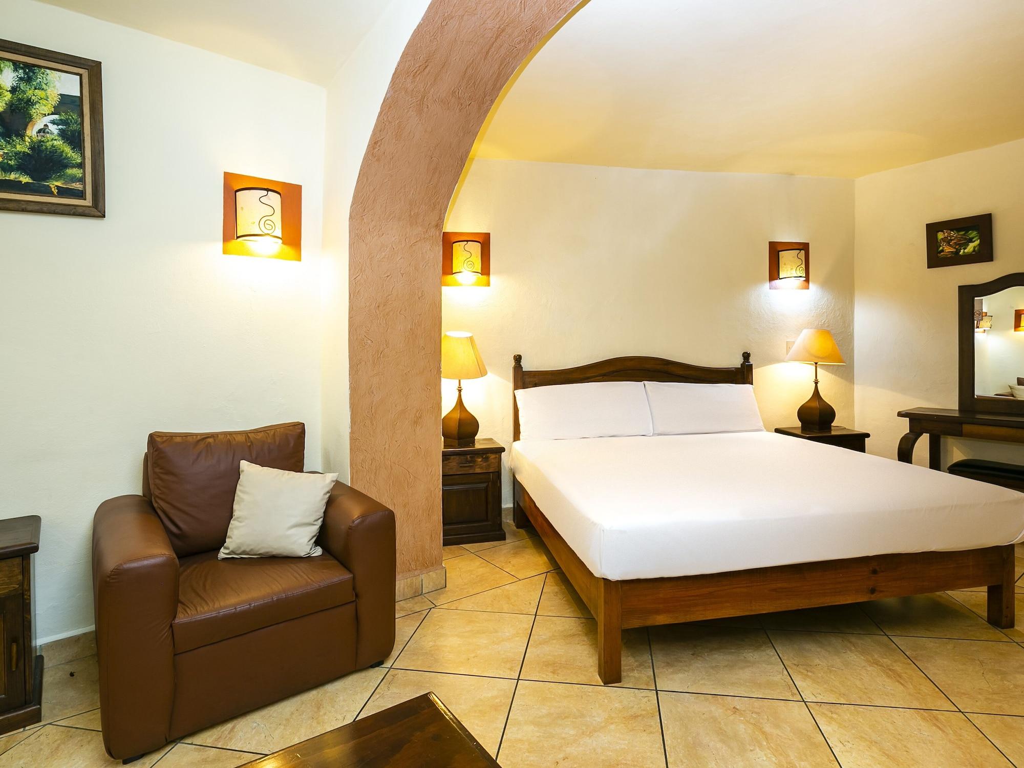Hotel Casa Del Virrey & Suites Morelia Buitenkant foto