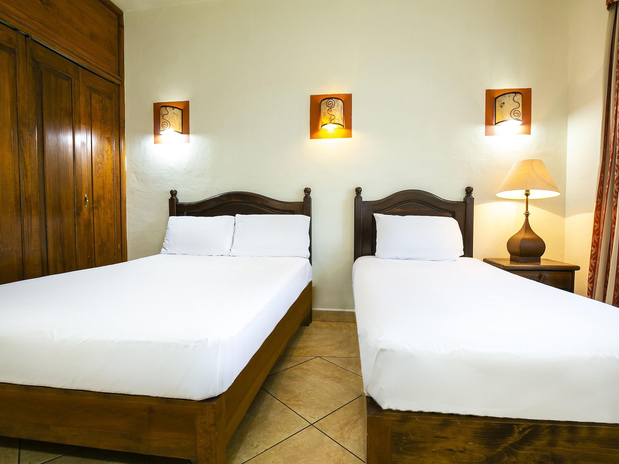 Hotel Casa Del Virrey & Suites Morelia Buitenkant foto