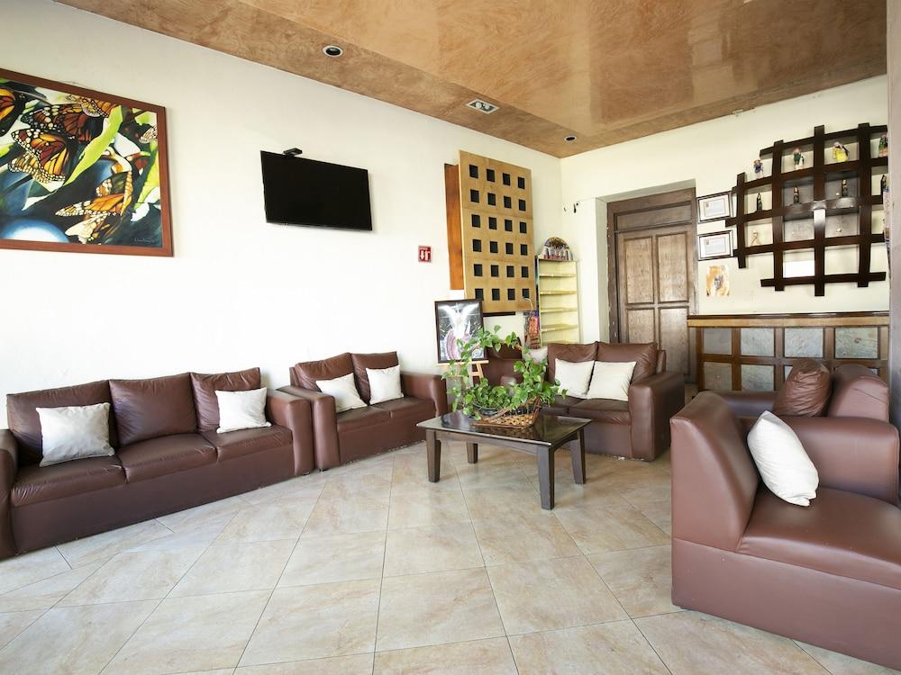 Hotel Casa Del Virrey & Suites Morelia Buitenkant foto