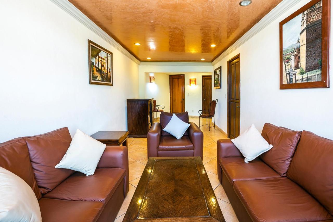 Hotel Casa Del Virrey & Suites Morelia Buitenkant foto