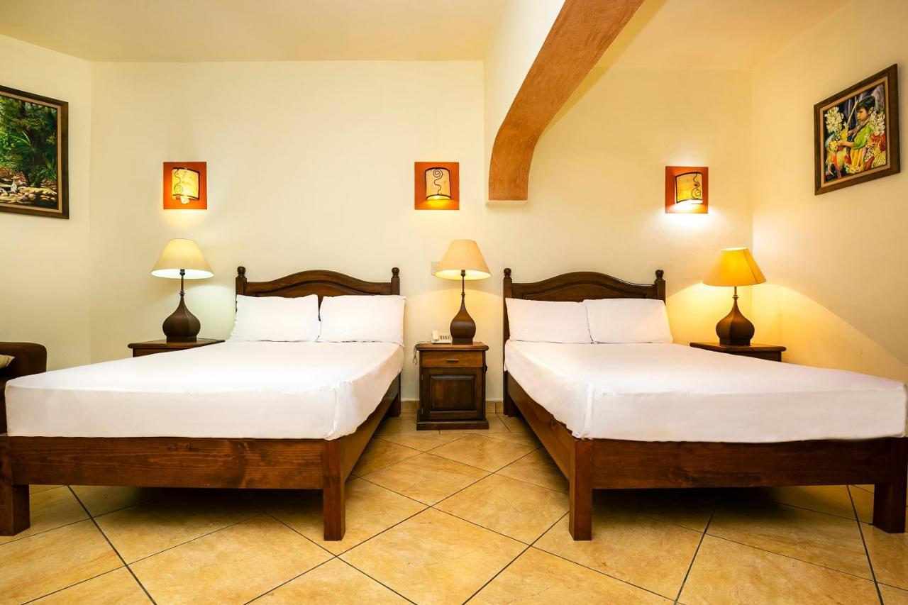 Hotel Casa Del Virrey & Suites Morelia Buitenkant foto